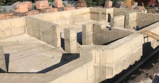 Фундамент с цокольным этажом под ключ заказать в Стрежевом - фундамент цокольный этаж под ключ цена от 7306 руб за м2